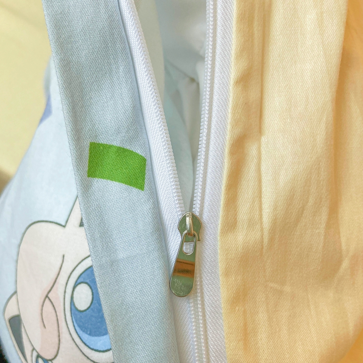 91家纺网 家纺一手货源 找家纺 博雅 2025新款宝可梦皮卡丘正版授权上下铺套件 喷火龙与皮卡丘