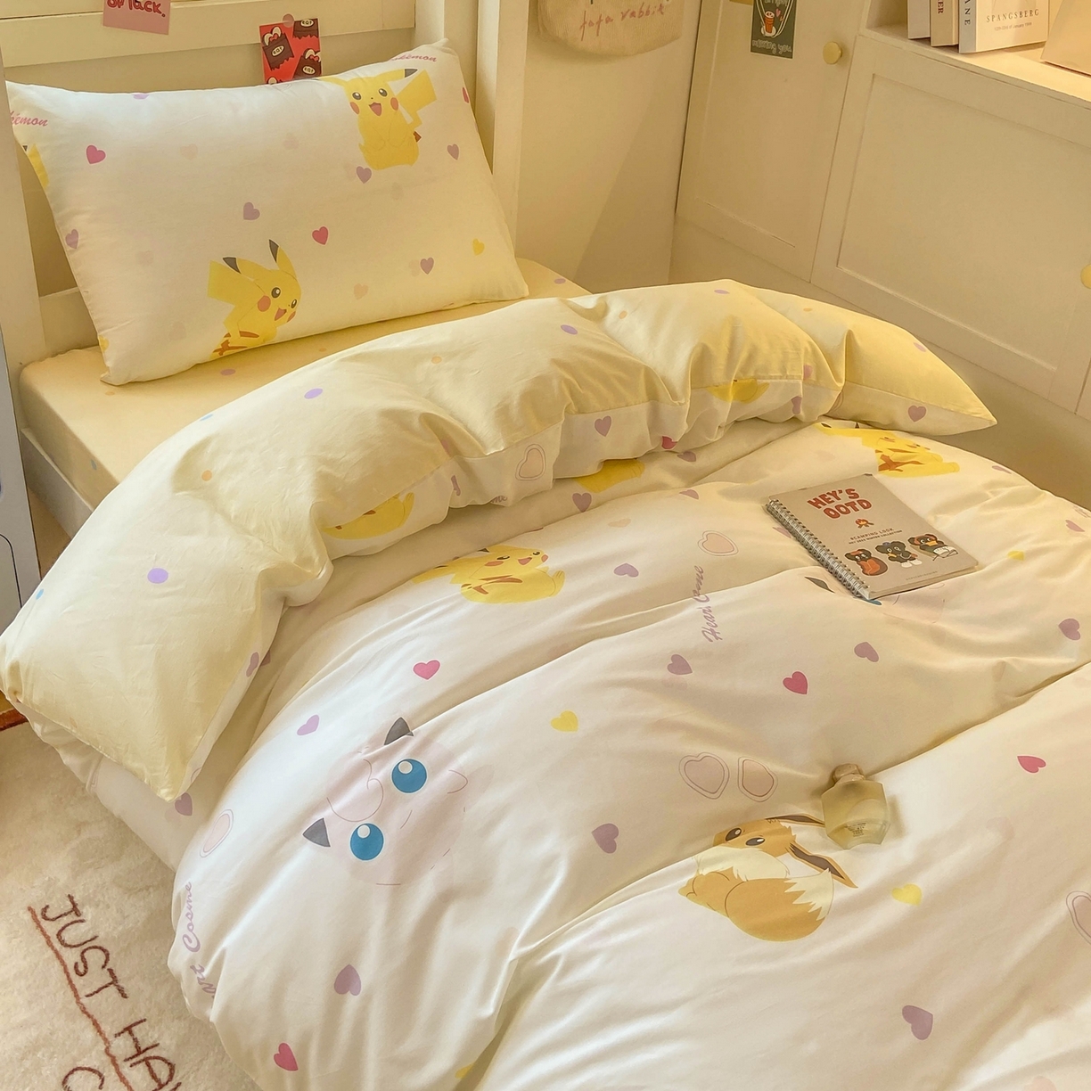 91家纺网 家纺一手货源 找家纺 博雅 2025新款宝可梦皮卡丘正版授权上下铺套件 小心心皮卡丘