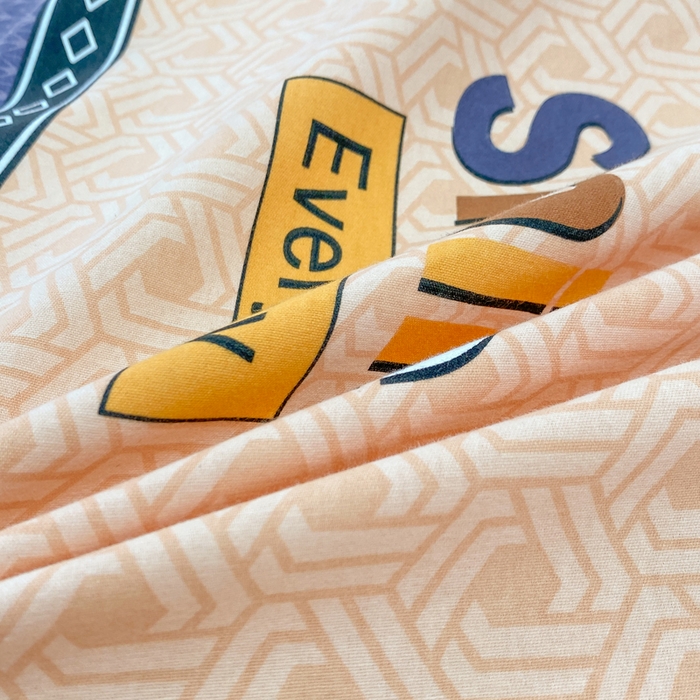 91家纺网 家纺一手货源 找家纺 红日子纺织品 2025新款100%全棉纯棉磨毛四件套 快乐微笑