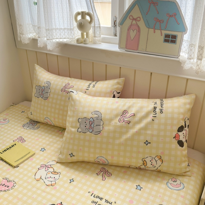 91家纺网 家纺一手货源 找家纺 典曼家纺 2025新款40支学生季卡通印花四件套 格子猫