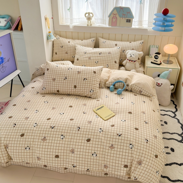 91家纺网 家纺一手货源 找家纺 典曼家纺 2025新款40支学生季卡通印花四件套 曲奇小狗