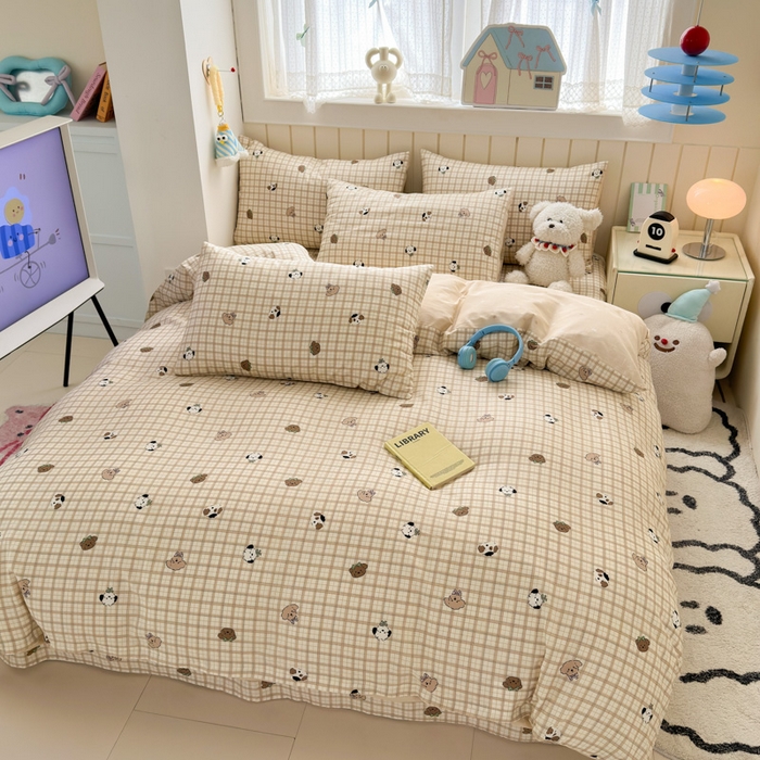 91家纺网 家纺一手货源 找家纺 典曼家纺 2025新款40支学生季卡通印花四件套 曲奇小狗