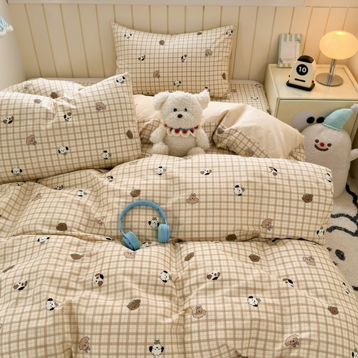 91家纺网 家纺一手货源 找家纺 典曼家纺 2025新款40支学生季卡通印花四件套 曲奇小狗