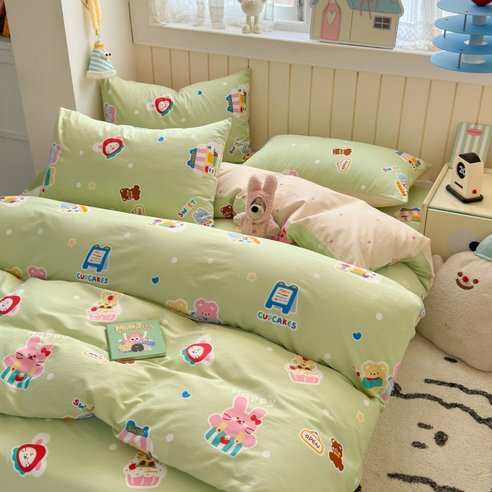 91家纺网 家纺一手货源 找家纺 典曼家纺 2025新款40支学生季卡通印花四件套 趣味熊