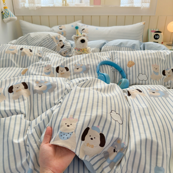 91家纺网 家纺一手货源 找家纺 典曼家纺 2025新款40支学生季卡通印花四件套 小狗日记