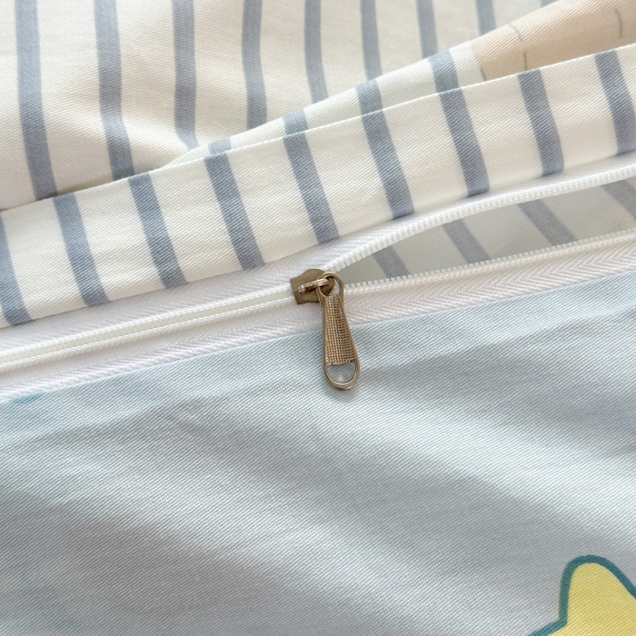 91家纺网 家纺一手货源 找家纺 典曼家纺 2025新款40支学生季卡通印花四件套 小狗日记