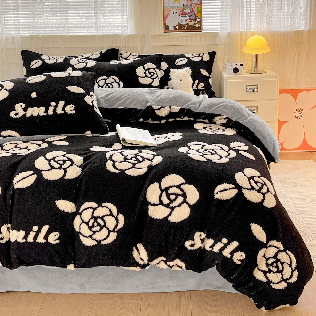 91家纺网 家纺一手货源 找家纺 梦之岛 2025新款高克重阳离子大提花印花牛奶绒四件套 山茶花