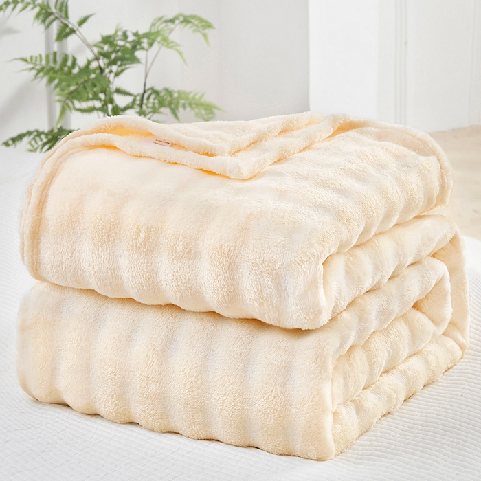 91家纺网 家纺一手货源 找家纺 悦织湾家纺 2025新款仿兔毛绒托斯仿兔毛绒毛毯纯色印花牛奶绒休闲盖毯午睡小毯子 炫彩米白