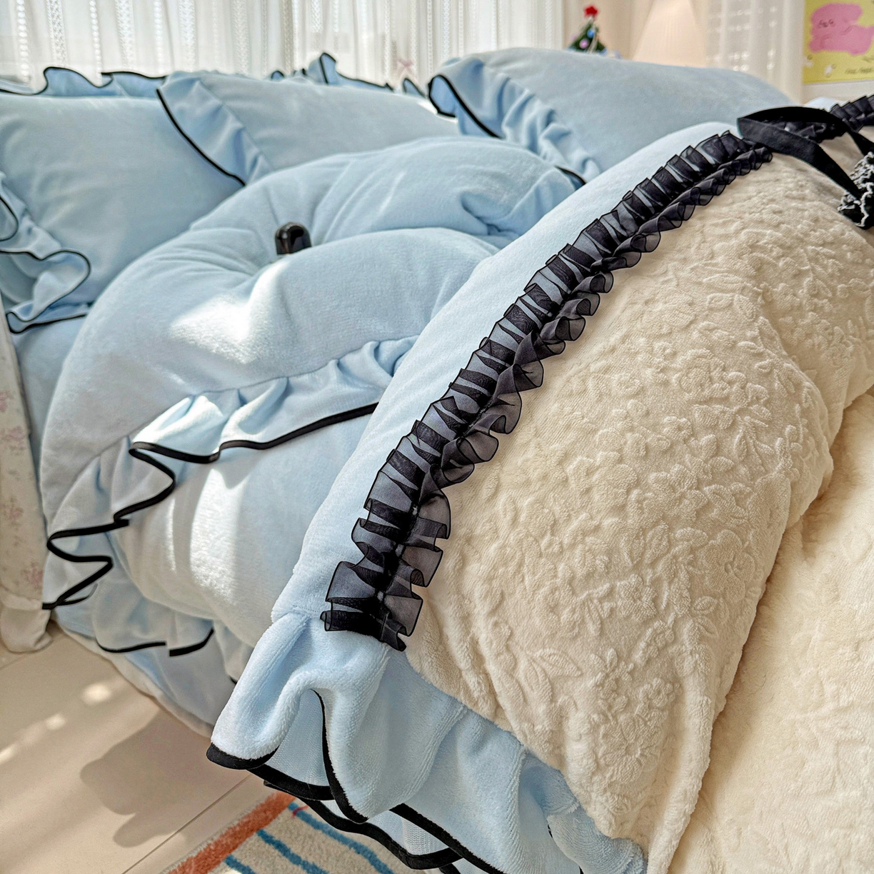 （总）梦之岛 2025新款韩版双拼提花牛奶绒四件套-秘密花园