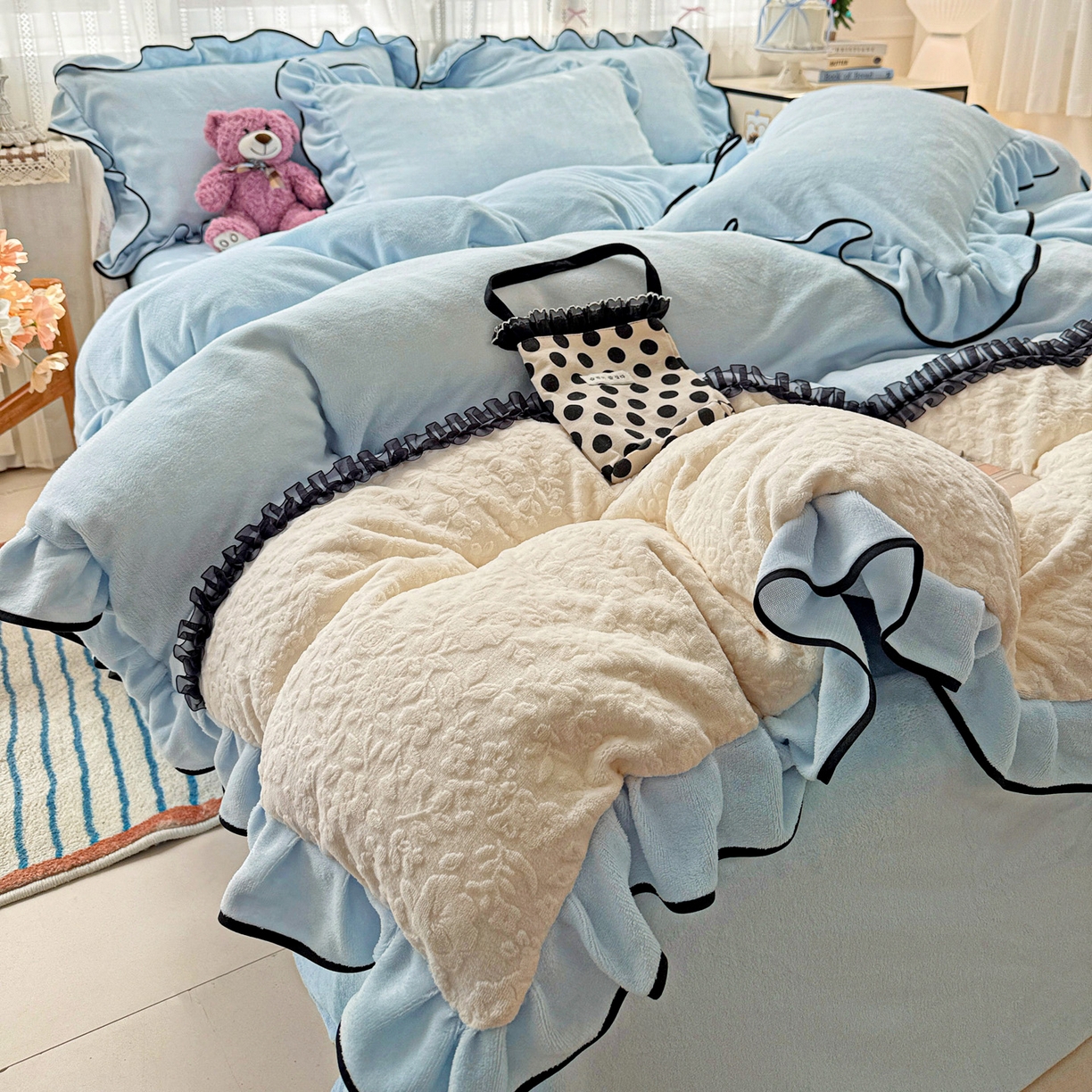 91家纺网 家纺一手货源 找家纺 （总）梦之岛 2025新款韩版双拼提花牛奶绒四件套-秘密花园