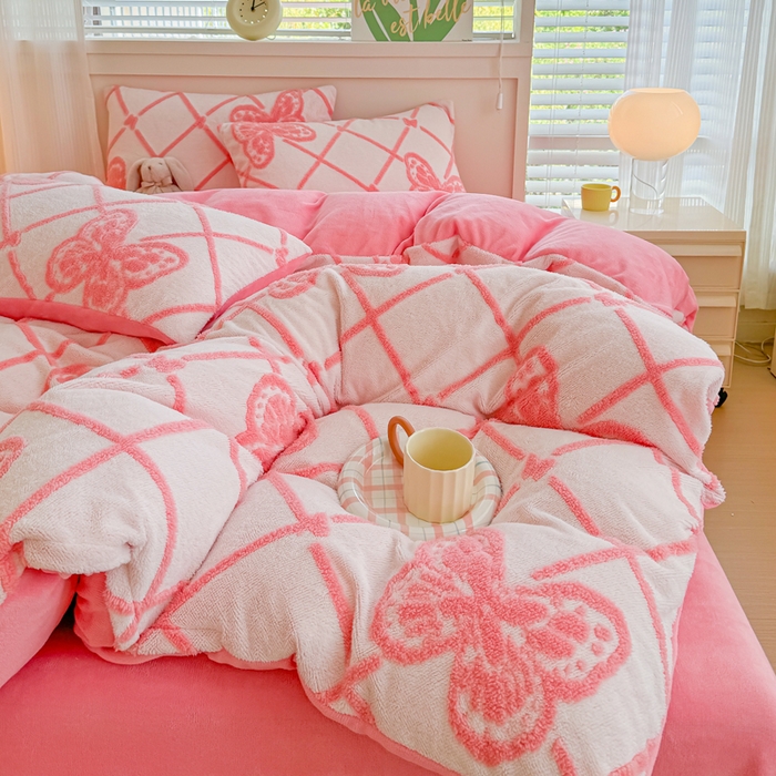 91家纺网 家纺一手货源 找家纺 （总）爱多多家居 2025新款舒棉绒提花绣花四件套