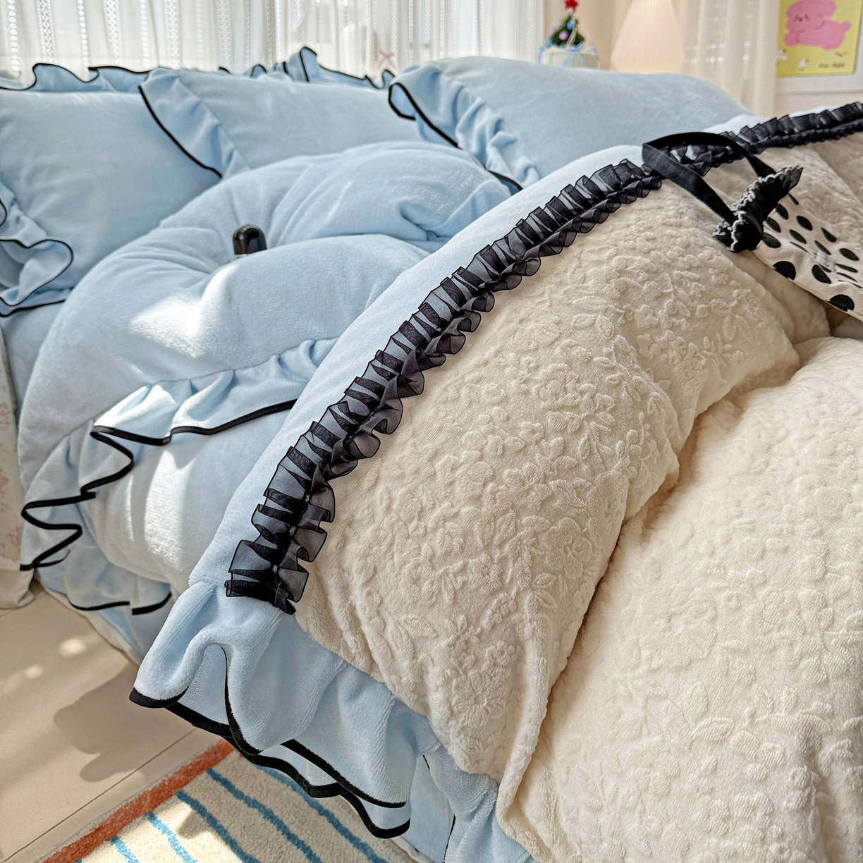 91家纺网 家纺一手货源 找家纺 （总）梦之岛 2025新款韩版双拼提花牛奶绒四件套-秘密花园