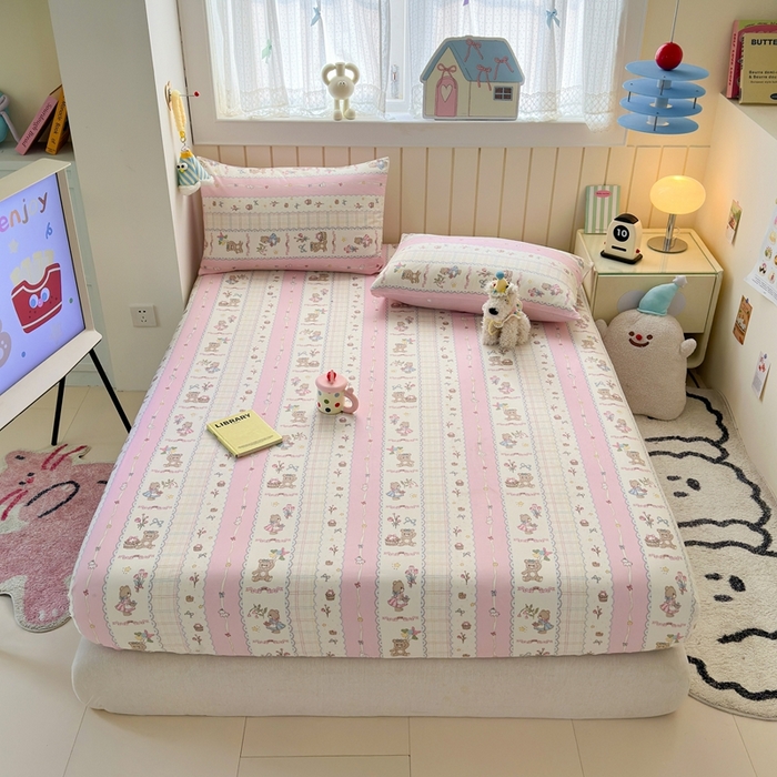 91家纺网 家纺一手货源 找家纺 典曼家纺 2025新款卡通印花单床笠 床笠单件 奶昔小熊