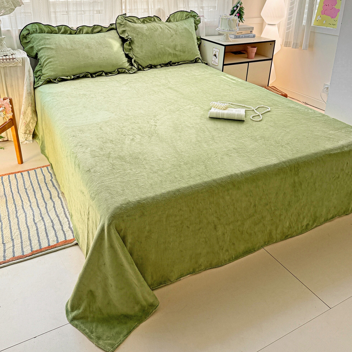 91家纺网 家纺一手货源 找家纺 梦之岛 2025新款韩版双拼提花牛奶绒四件套-秘密花园 甜蜜花园-绿