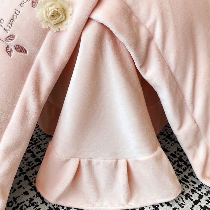 91家纺网 家纺一手货源 找家纺 席之家 2025新款刺绣牛奶绒四件套 花语-少女粉