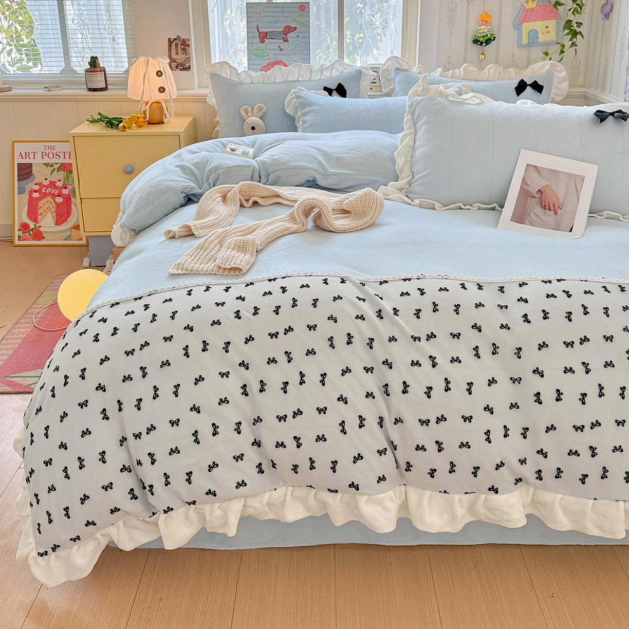 91家纺网 家纺一手货源 找家纺 梦之岛 2025新款韩版蝴蝶蕾丝花边牛奶绒四件套-梦语 梦语-蓝