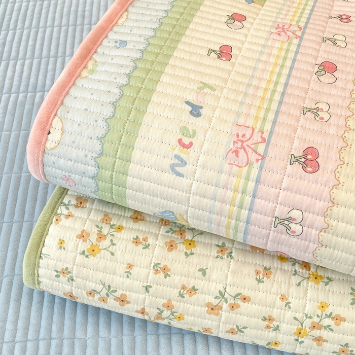 91家纺网 家纺一手货源 找家纺 （总）梵朴 2025新款A类棉加绒一面纯棉一面宝宝婴儿牛奶绒双面可用床盖单品学生床垫炕盖