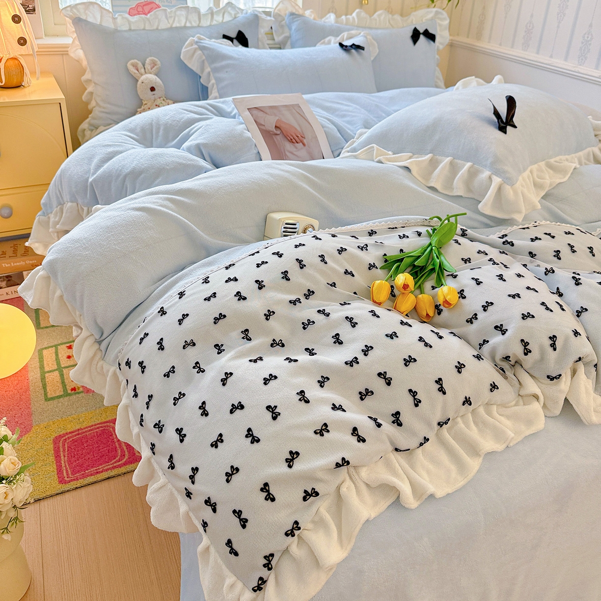 91家纺网 家纺一手货源 找家纺 梦之岛 2025新款韩版蝴蝶蕾丝花边牛奶绒四件套-梦语 梦语-蓝