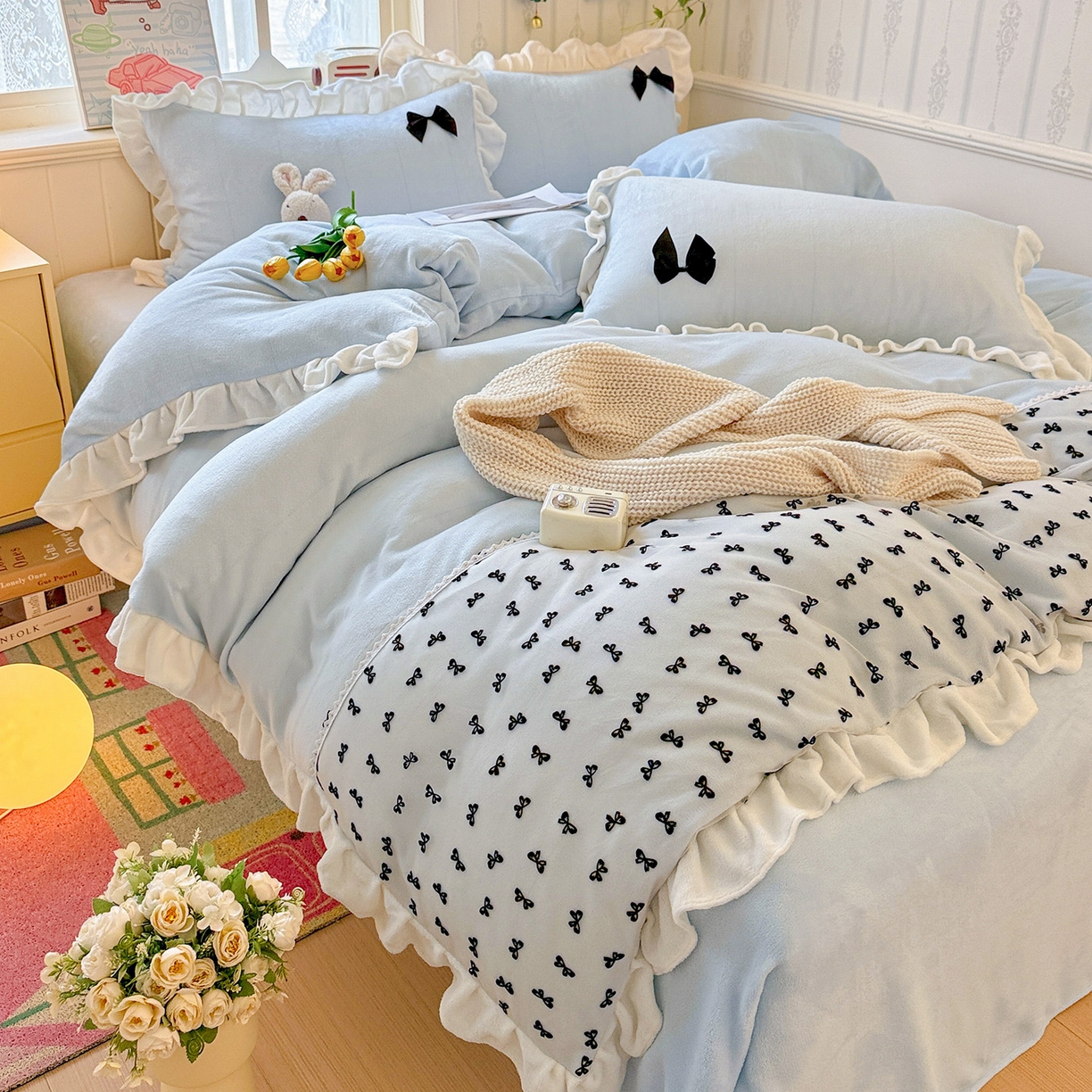 91家纺网 家纺一手货源 找家纺 梦之岛 2025新款韩版蝴蝶蕾丝花边牛奶绒四件套-梦语 梦语-蓝