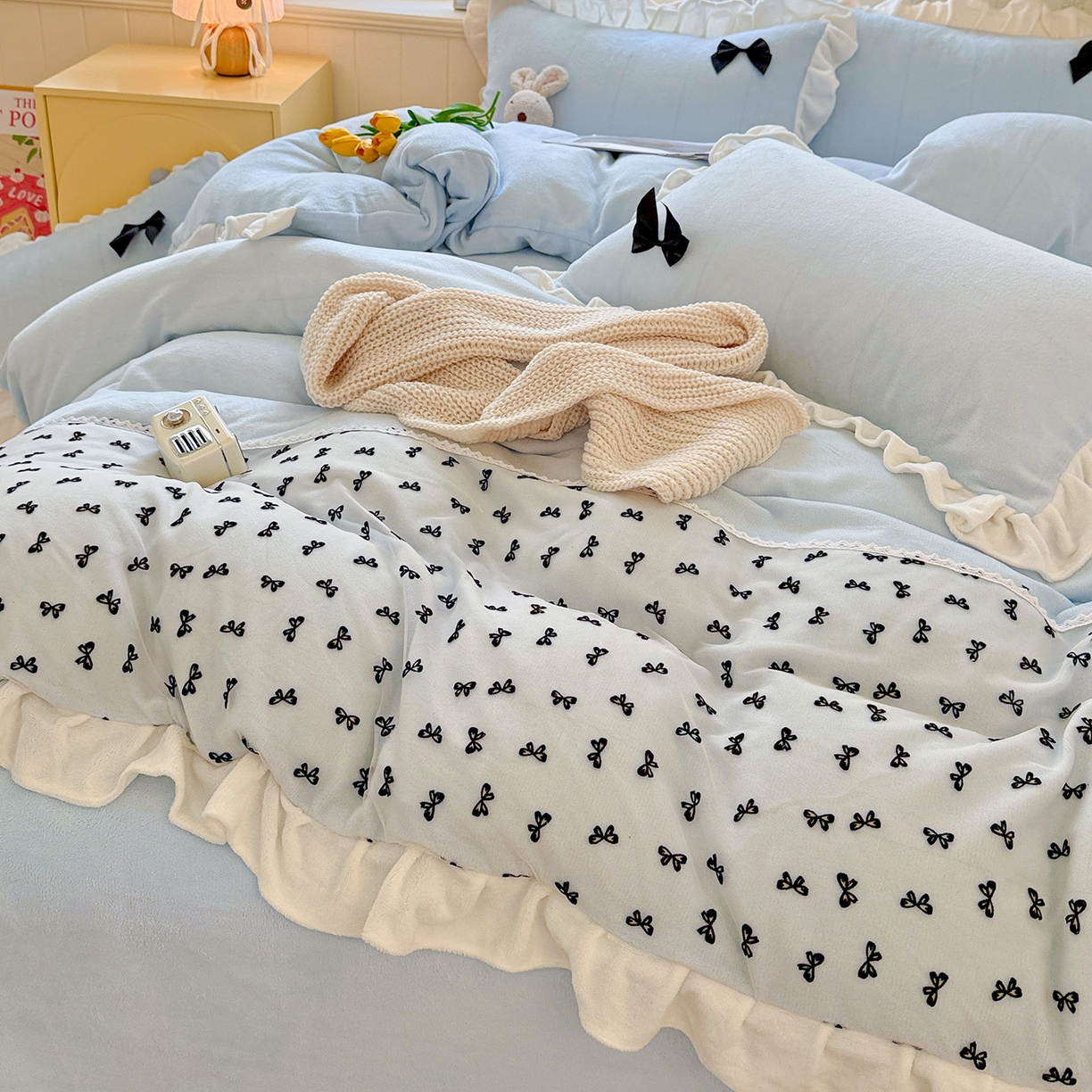 91家纺网 家纺一手货源 找家纺 梦之岛 2025新款韩版蝴蝶蕾丝花边牛奶绒四件套-梦语 梦语-蓝