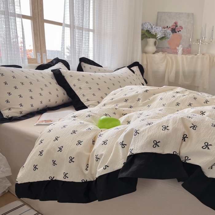 91家纺网 家纺一手货源 找家纺 库里梦家纺 2025网红直播爆款亚麻木棉皱皱纱夹棉床盖 蝴蝶结-奶白