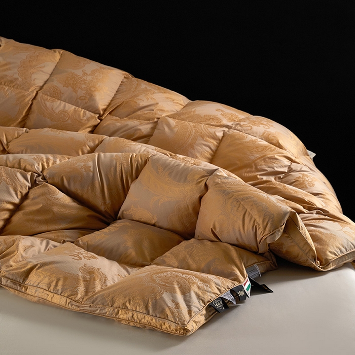91家纺网 家纺一手货源 找家纺 御眠纺羽绒被壳 2025新款高精密提花单层立体高端羽绒被壳自充绒羽绒被壳 金色