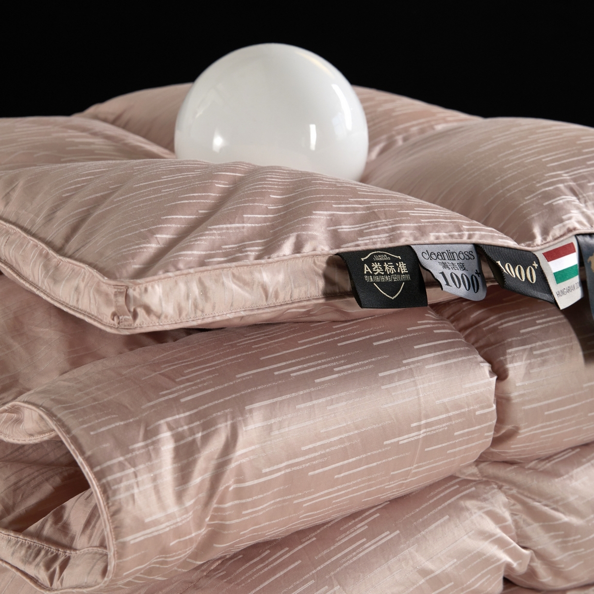 91家纺网 家纺一手货源 找家纺 （总）御眠纺羽绒被壳 2025新款金丝银线羽绒被婚庆羽绒被羽绒被壳
