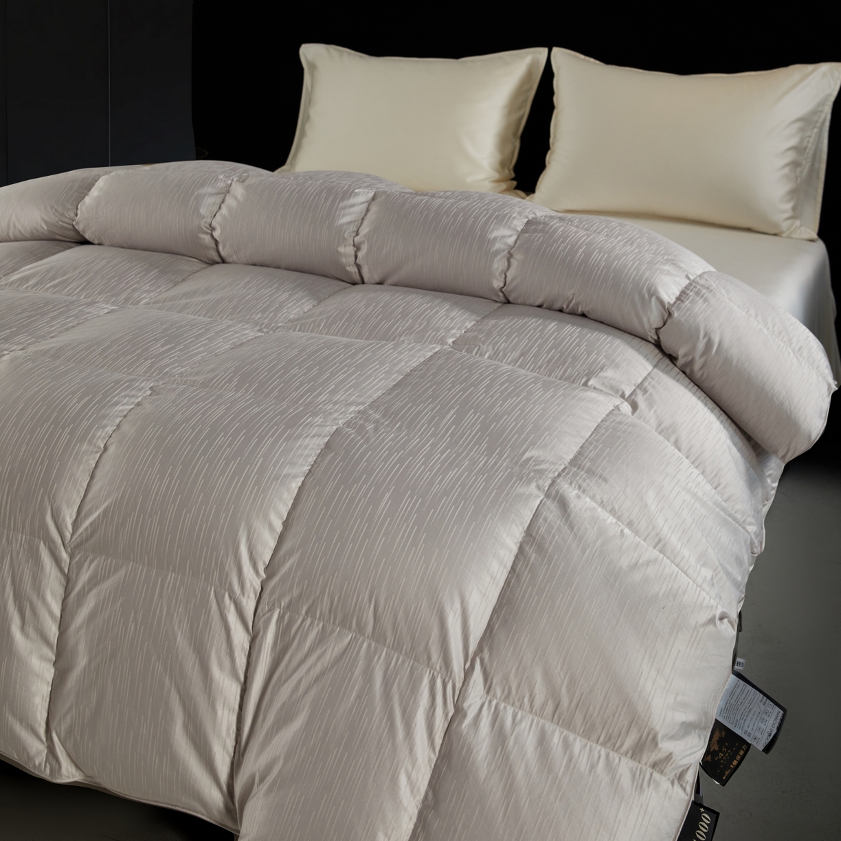 91家纺网 家纺一手货源 找家纺 （总）静若居羽绒被壳 2025新款金丝银线羽绒被婚庆羽绒被羽绒被壳