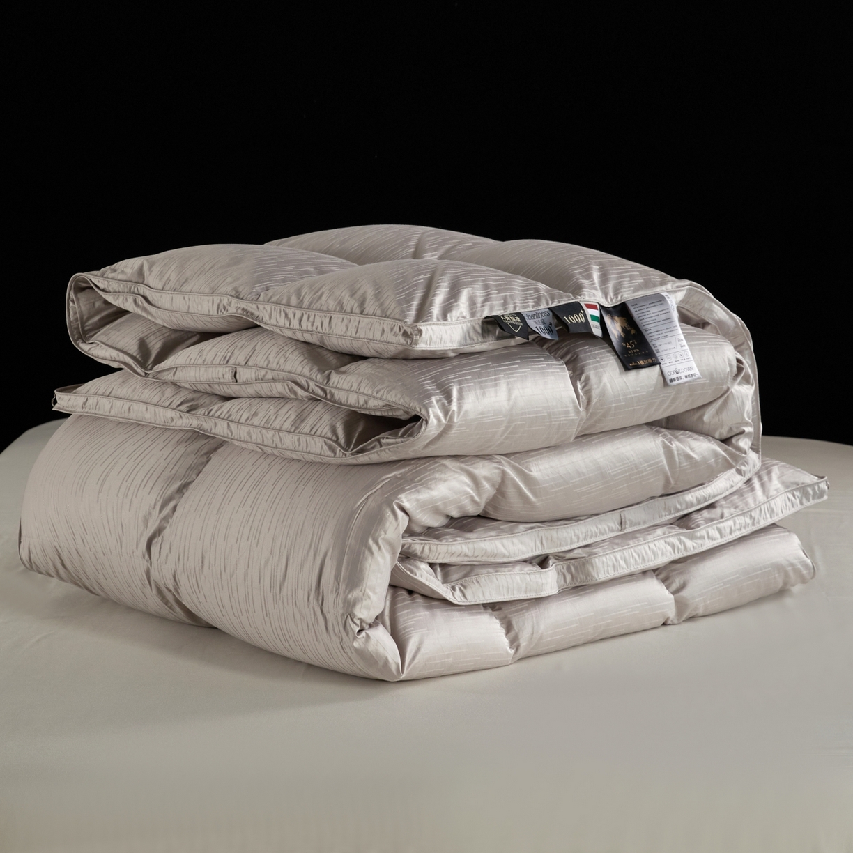 91家纺网 家纺一手货源 找家纺 （总）静若居羽绒被壳 2025新款金丝银线羽绒被婚庆羽绒被羽绒被壳