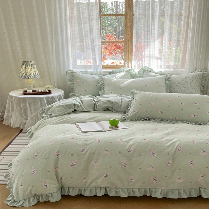 91家纺网 家纺一手货源 找家纺 库里梦家纺 2025网红直播爆款亚麻木棉皱皱纱夹棉床盖 花园兔