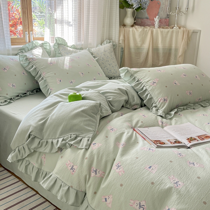 91家纺网 家纺一手货源 找家纺 库里梦家纺 2025网红直播爆款亚麻木棉皱皱纱夹棉床盖 花园兔