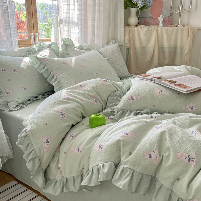 91家纺网 家纺一手货源 找家纺 库里梦家纺 2025网红直播爆款亚麻木棉皱皱纱夹棉床盖 花园兔