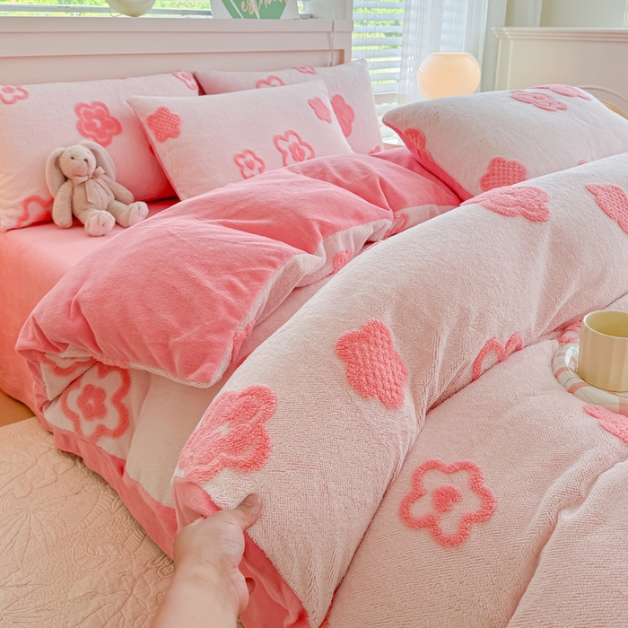 91家纺网 家纺一手货源 找家纺 （总）爱多多家居 2025新款舒棉绒提花绣花四件套