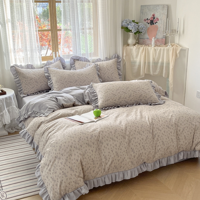 91家纺网 家纺一手货源 找家纺 库里梦家纺 2025网红直播爆款亚麻木棉皱皱纱夹棉床盖 小叶蔓