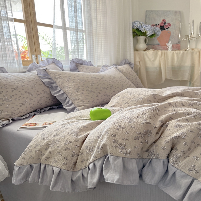 91家纺网 家纺一手货源 找家纺 库里梦家纺 2025网红直播爆款亚麻木棉皱皱纱夹棉床盖 小叶蔓