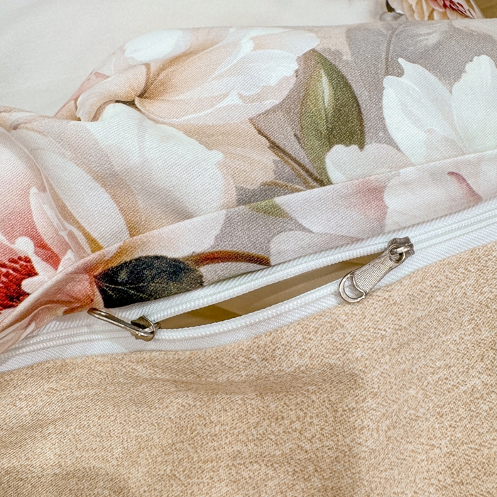 91家纺网 家纺一手货源 找家纺 凌鼎 2025新款100%全棉磨毛四件套数码印花加厚纯棉磨毛四件套 轻盈花语