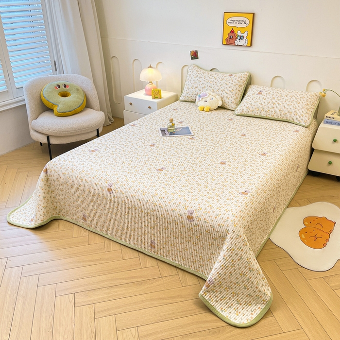 91家纺网 家纺一手货源 找家纺 梵朴 2025新款A类棉加绒一面纯棉一面宝宝婴儿牛奶绒双面可用床盖单品学生床垫炕盖 花园好友熊