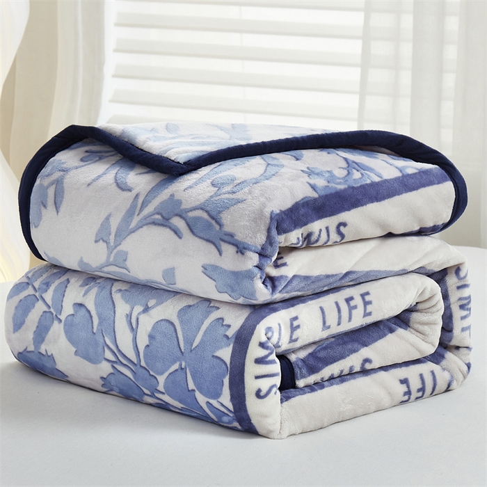 91家纺网 家纺一手货源 找家纺 悦织湾家纺 2025新款仿兔毛绒托斯仿兔毛绒毛毯纯色印花牛奶绒休闲盖毯午睡小毯子 蓝色妖姬