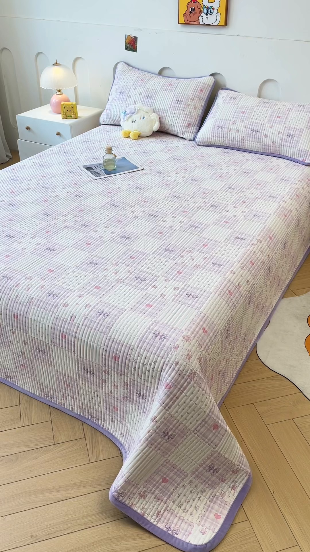 91家纺网 家纺一手货源 找家纺 梵朴 2025新款A类棉加绒一面纯棉一面宝宝婴儿牛奶绒双面可用床盖单品学生床垫炕盖 甜美蝴蝶结紫