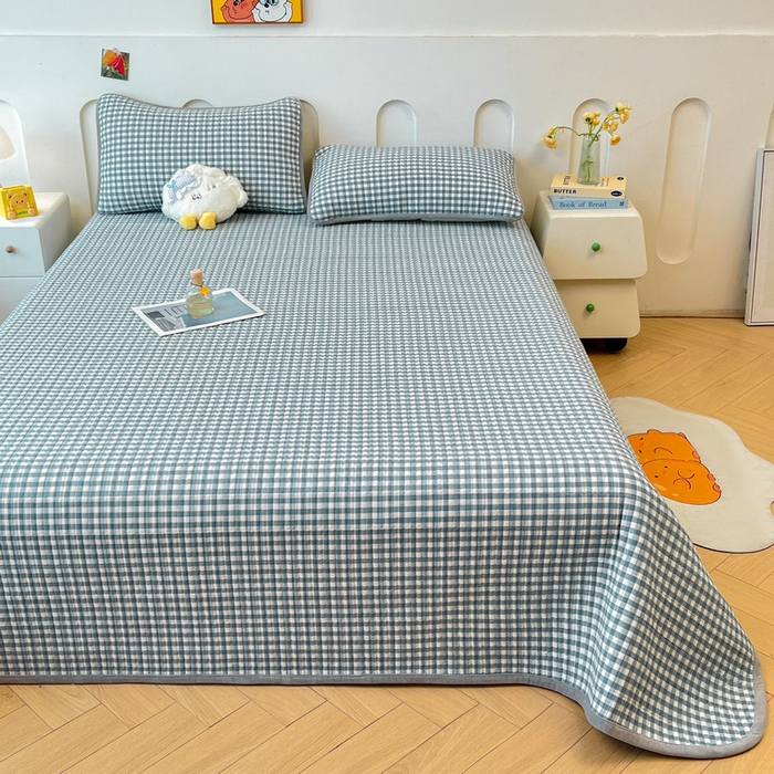 91家纺网 家纺一手货源 找家纺 梵朴 2025新款A类棉加绒一面纯棉一面宝宝婴儿牛奶绒双面可用床盖单品学生床垫炕盖 暖绒蓝小格