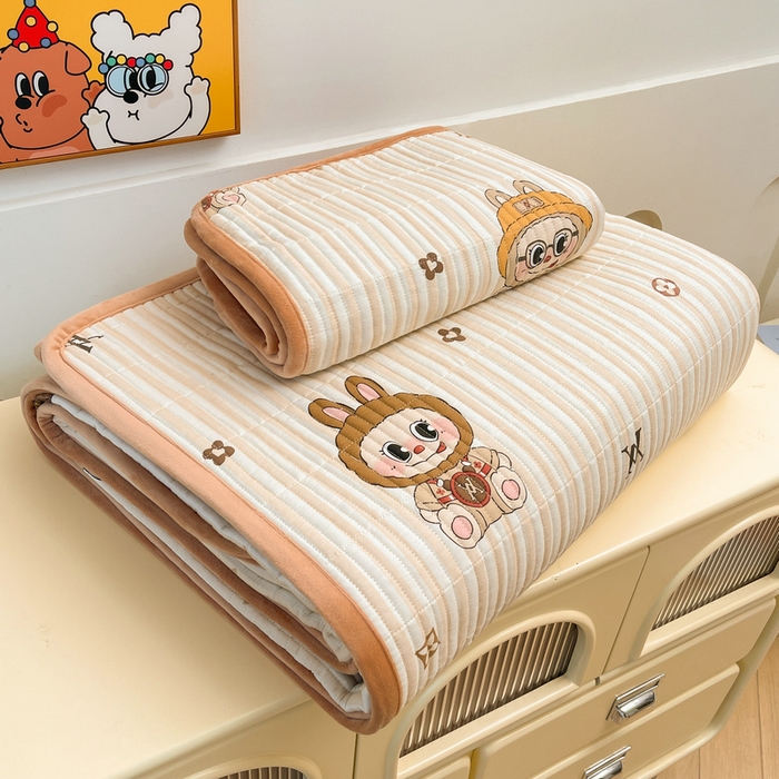 91家纺网 家纺一手货源 找家纺 梵朴 2025新款A类棉加绒一面纯棉一面宝宝婴儿牛奶绒双面可用床盖单品学生床垫炕盖 潮流玩偶