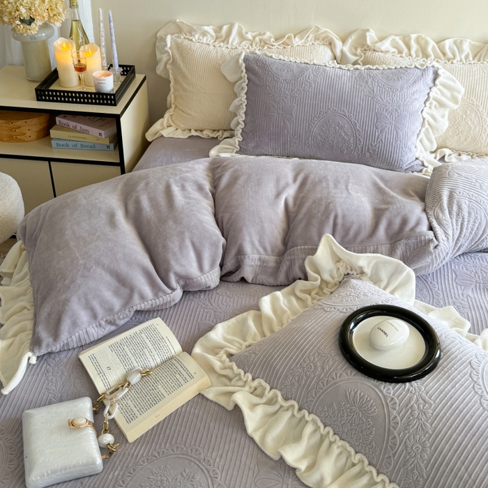 91家纺网 家纺一手货源 找家纺 六巷胡同 2025新款轻法式公主蝴蝶结提花牛奶绒四件套-风格二 公主蝴蝶结-紫