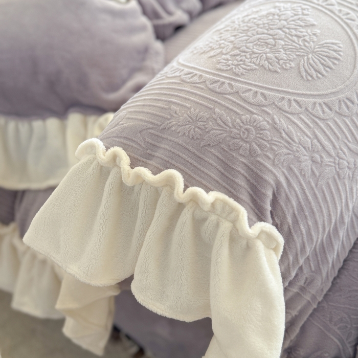 91家纺网 家纺一手货源 找家纺 六巷胡同 2025新款轻法式公主蝴蝶结提花牛奶绒四件套-风格二 公主蝴蝶结-紫