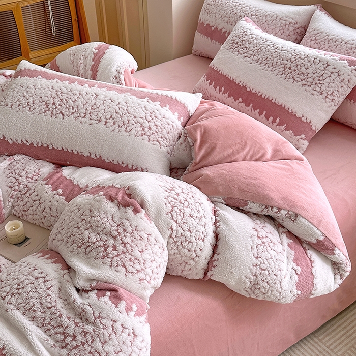 91家纺网 家纺一手货源 找家纺 （总）家贝爱 2025秋冬新款高克重塔芙绒提花四件套