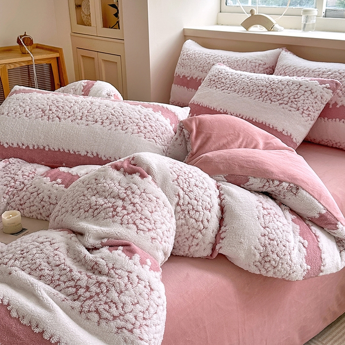 91家纺网 家纺一手货源 找家纺 （总）家贝爱 2025秋冬新款高克重塔芙绒提花四件套