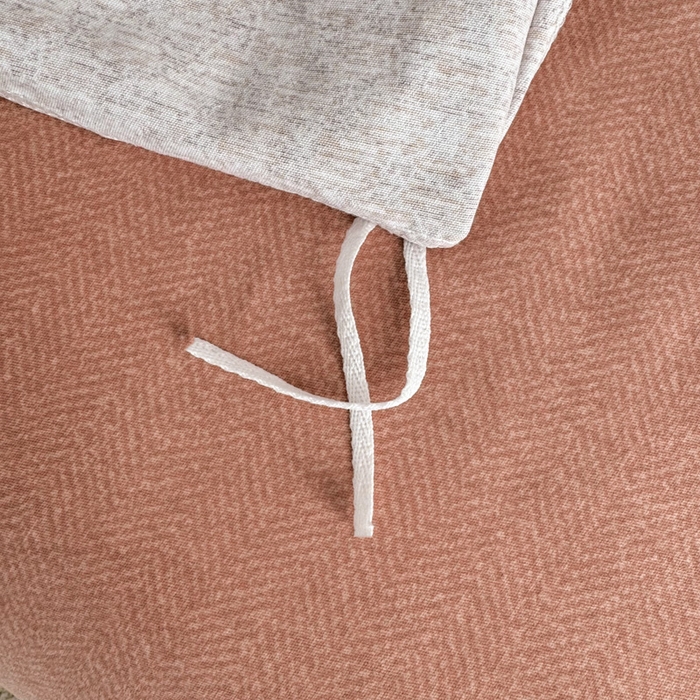 91家纺网 家纺一手货源 找家纺 凌鼎 2025新款喷气加厚磨毛四件套系列1 山茶诗篇-咖