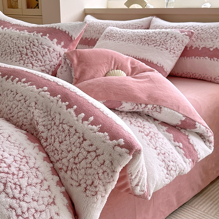 91家纺网 家纺一手货源 找家纺 （总）家贝爱 2025秋冬新款高克重塔芙绒提花四件套