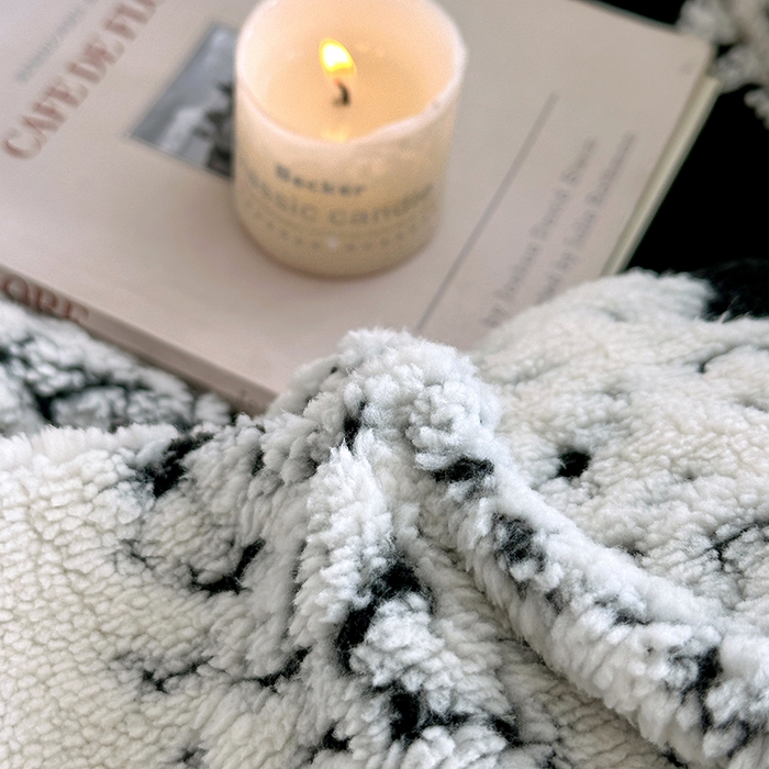 91家纺网 家纺一手货源 找家纺 家贝爱 2025秋冬新款高克重塔芙绒提花四件套 扶摇-黑