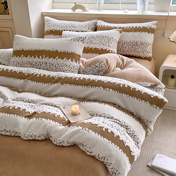 91家纺网 家纺一手货源 找家纺 家贝爱 2025秋冬新款高克重塔芙绒提花四件套 扶摇-咖