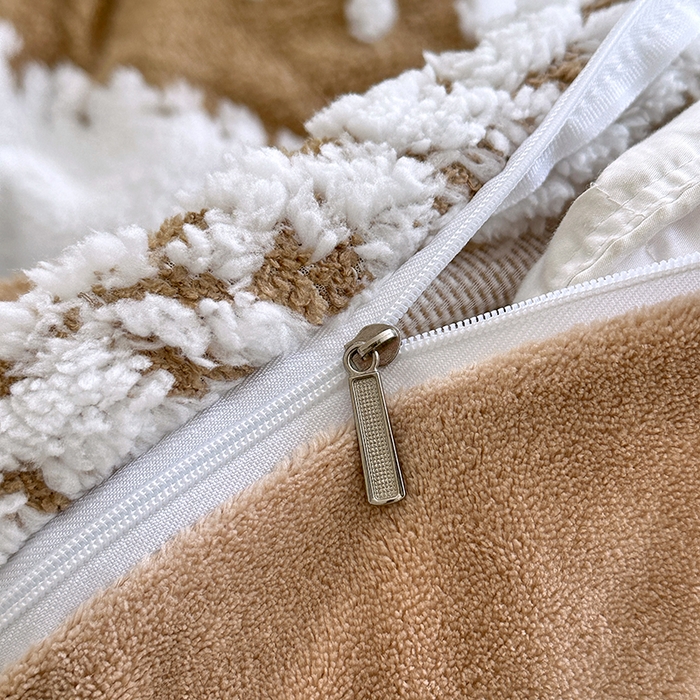 91家纺网 家纺一手货源 找家纺 家贝爱 2025秋冬新款高克重塔芙绒提花四件套 扶摇-咖